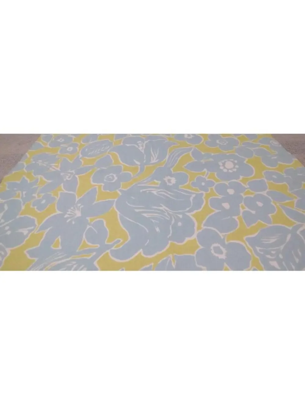 Pindler 100% Cotton Chartreuse Pop Art Blue Designer Fabric Sampler 23.5 x 24 in